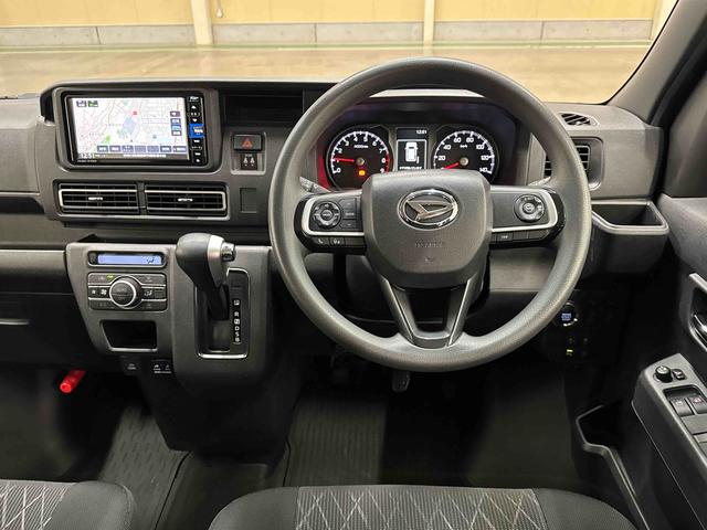 アトレーＲＳ　７インチ純正ナビ　ＥＴＣ　電動スライドドア保証　新車保証・まごころ保証　１年間・走行距離無制限付き　７インチ純正ナビ　バックカメラ　ＥＴＣ車載器　キーフリーシステム　プッシュスタート　ＬＥＤヘッドライト　フォグランプ　スマートアシスト　ＡＣＣ（東京都）の中古車