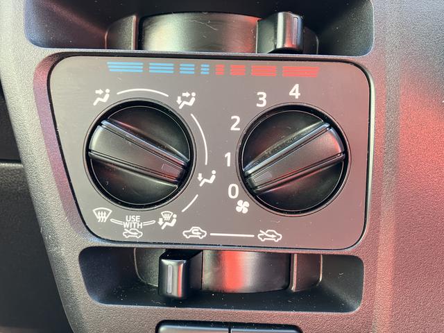 ハイゼットカーゴＤＸ　ディスプレイオーディオ　ＥＴＣ　キーレスエントリー保証　新車保証・まごころ保証　１年間・走行距離無制限付き　６．８インチディスプレイオーディオ　ＥＴＣ車載器　キーレスエントリー　アイドリングストップ　スマートアシスト　クリアランスソナー（東京都）の中古車