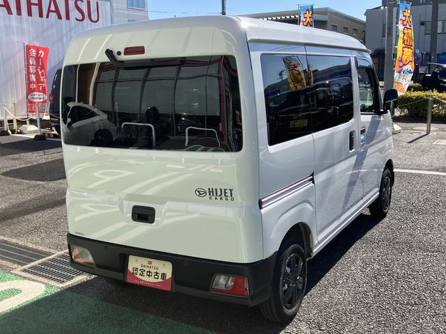 ハイゼットカーゴＤＸ　ディスプレイオーディオ　ＥＴＣ　キーレスエントリー保証　新車保証・まごころ保証　１年間・走行距離無制限付き　６．８インチディスプレイオーディオ　ＥＴＣ車載器　キーレスエントリー　アイドリングストップ　スマートアシスト　クリアランスソナー（東京都）の中古車