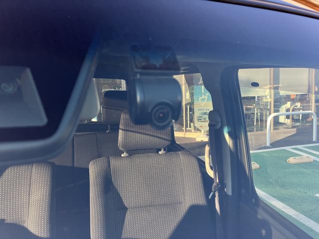 ハイゼットカーゴクルーズターボＳＡIII　７インチナビ　バックカメラ　ＥＴＣ保証　新車保証・まごころ保証　１年間・走行距離無制限付き　７インチ純正ナビ　バックカメラ　ＥＴＣ車載器　ＬＥＤヘッドライト　オートライト　オートハイビーム　アイドリングストップ　キーレスエントリー（東京都）の中古車