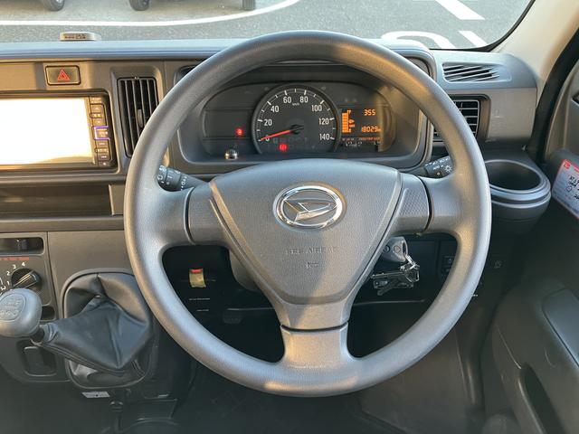 ハイゼットカーゴクルーズターボＳＡIII　７インチナビ　バックカメラ　ＥＴＣ保証　新車保証・まごころ保証　１年間・走行距離無制限付き　７インチ純正ナビ　バックカメラ　ＥＴＣ車載器　ＬＥＤヘッドライト　オートライト　オートハイビーム　アイドリングストップ　キーレスエントリー（東京都）の中古車