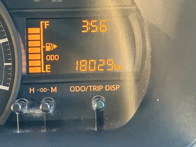 ハイゼットカーゴクルーズターボＳＡIII　７インチナビ　バックカメラ　ＥＴＣ保証　新車保証・まごころ保証　１年間・走行距離無制限付き　７インチ純正ナビ　バックカメラ　ＥＴＣ車載器　ＬＥＤヘッドライト　オートライト　オートハイビーム　アイドリングストップ　キーレスエントリー（東京都）の中古車