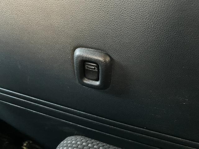 ハイゼットカーゴクルーズターボＳＡIII　７インチナビ　バックカメラ　ＥＴＣ保証　新車保証・まごころ保証　１年間・走行距離無制限付き　７インチ純正ナビ　バックカメラ　ＥＴＣ車載器　ＬＥＤヘッドライト　オートライト　オートハイビーム　アイドリングストップ　キーレスエントリー（東京都）の中古車