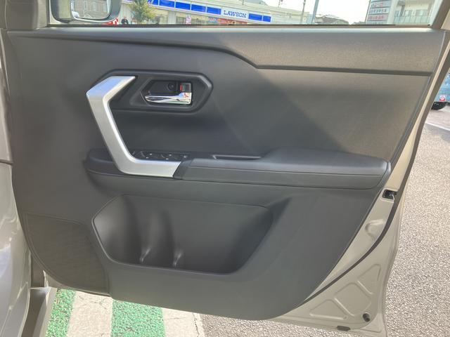 ロッキープレミアムＧ　ＨＥＶ　カーナビ　ＥＴＣ　ドラレコ保証　新車保証・まごころ保証　１年間・走行距離無制限付き　純正９インチプレミアムナビ　パノラマモニター　ナビ連動前後録画ドライブレコーダー　ＥＴＣ車載器　フロントシートヒーター　電動パーキングブレーキ（東京都）の中古車