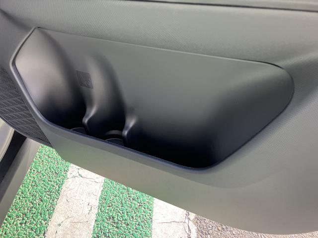 ロッキープレミアムＧ　ＨＥＶ　カーナビ　ＥＴＣ　ドラレコ保証　新車保証・まごころ保証　１年間・走行距離無制限付き　純正９インチプレミアムナビ　パノラマモニター　ナビ連動前後録画ドライブレコーダー　ＥＴＣ車載器　フロントシートヒーター　電動パーキングブレーキ（東京都）の中古車