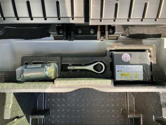 ムーヴキャンバスストライプスG フロントシートヒーター キーフリー保証 新車保証・まごころ保証 1年間・走行距離無制限付き 純正CDチューナー フロントシートヒーター 両側電動スライドドア LEDヘッドライト ホールド機能付き電動サイドブレーキ カーペットマット(東京都)の中古車