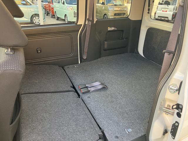 ハイゼットカーゴクルーズＳＡIII　ＣＤデッキ　ＥＴＣ　ＬＥＤヘッドライト保証　新車保証・まごころ保証　１年間・走行距離無制限付き　ＣＤデッキ　ＥＴＣ車載器　ＬＥＤヘッドライト　オートライト　スマートアシスト　オートハイビーム　アイドリングストップ　電動格納ミラー（東京都）の中古車