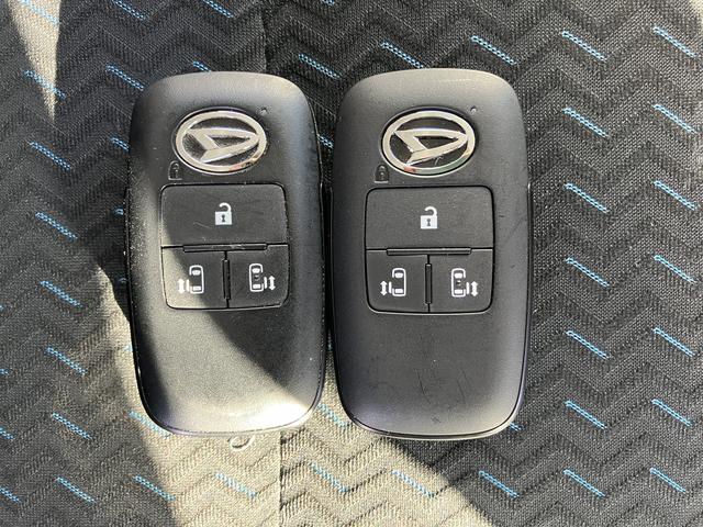 トールカスタムG ターボ カーナビ ETC ドラレコ新車保証・まごころ保証 1年間・走行距離無制限付き 7インチ純正ナビ パノラマモニター対応カメラ ドライブレコーダー ETC スマートアシスト クリアランスソナー オートエアコン 電動サイドブレーキ(東京都)の中古車