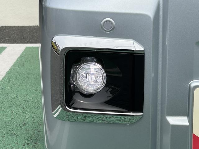 ハイゼットトラックジャンボエクストラ　届け出済み未使用車　キーフリー保証　新車保証・まごころ保証　１年間・走行距離無制限付き　スマートインナーミラー　エンジンプッシュスタート　電動格納ミラー　シートリクライニング　マニュアルエアコン　オーディオレス（東京都）の中古車