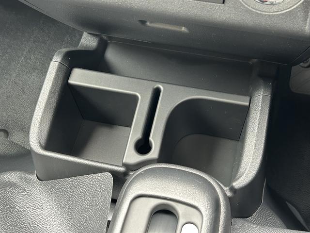 ハイゼットトラックジャンボエクストラ　届け出済み未使用車　キーフリー保証　新車保証・まごころ保証　１年間・走行距離無制限付き　スマートインナーミラー　エンジンプッシュスタート　電動格納ミラー　シートリクライニング　マニュアルエアコン　オーディオレス（東京都）の中古車