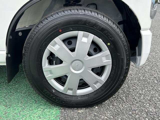 ハイゼットカーゴクルーズ　届け出済み未使用車　ＬＥＤパック保証　新車保証・まごころ保証　１年間・走行距離無制限付き　エンジンプッシュスタート　ＬＥＤヘッドライト　ＬＥＤ大型荷室灯　電動格納ミラー　マニュアルエアコン　オートライト（東京都）の中古車