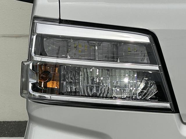 ハイゼットカーゴクルーズ　届け出済み未使用車　ＬＥＤパック保証　新車保証・まごころ保証　１年間・走行距離無制限付き　エンジンプッシュスタート　ＬＥＤヘッドライト　ＬＥＤ大型荷室灯　電動格納ミラー　マニュアルエアコン　オートライト（東京都）の中古車