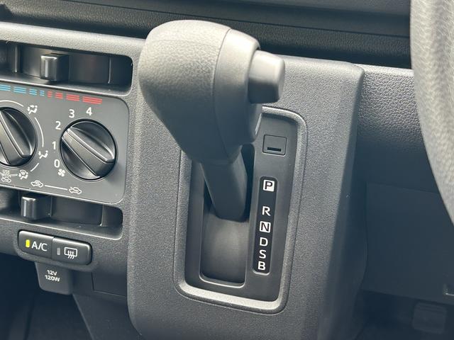 ハイゼットカーゴクルーズ　届け出済み未使用車　ＬＥＤパック保証　新車保証・まごころ保証　１年間・走行距離無制限付き　エンジンプッシュスタート　ＬＥＤヘッドライト　ＬＥＤ大型荷室灯　電動格納ミラー　マニュアルエアコン　オートライト（東京都）の中古車