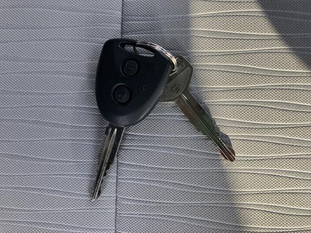 ミライースＸ　ＳＡIII　Ｂｌｕｅｔｏｏｔｈ／ＵＳＢチューナー装備保証　新車保証・まごころ保証　１年間・走行距離無制限付き　純正Ｂｌｕｅｔｏｏｔｈ対応ＵＳＢチューナー　コーナーセンサー　ＬＥＤヘッドライト　キーレス　電動格納ミラー　カーペットマット（東京都）の中古車