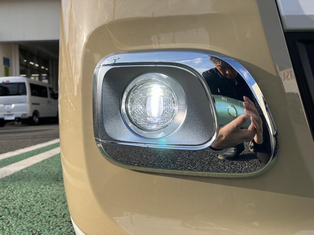 ムーヴキャンバスストライプスＧ　９インチディスプレイオーディオ装備保証　新車保証・まごころ保証　１年間・走行距離無制限付き　９インチディスプレイオーディオ　オートエアコン　シートヒーター　スマートアシスト　ＬＥＤヘッドライト　ＬＥＤフォグランプ　電動サイドブレーキ（東京都）の中古車