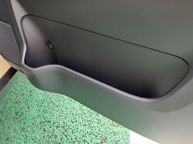 タフトＧターボ　ダーククロムベンチャー　ＬＥＤヘッドライト保証　新車保証・まごころ保証　１年間・走行距離無制限付き　アダプティブクルーズコントロール　フロントシートヒーター　ホールド機能付き電動サイドブレーキ　ガラスルーフ　キーフリー　電動格納ミラー（東京都）の中古車