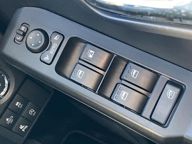 タフトＧ　クロムベンチャー　オーディオレス　パノラマモニター新車保証・まごころ保証　１年間・走行距離無制限付き　オーディオレス　パノラマモニター対応カメラ　スマートアシスト　クリアランスソナー　シートヒーター　ＬＥＤヘッドライト　ＬＥＤフォグランプ　ＵＳＢ端子（東京都）の中古車