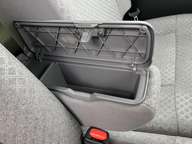 タントＸ　ディスプレイオーディオ　バックモニター保証　新車保証・まごころ保証　１年間・走行距離無制限付き　純正９インチディスプレイオーディオ　バックモニター　フロントシートヒーター　左側電動スライドドア　ホールド機能付き電動サイドブレーキ（東京都）の中古車