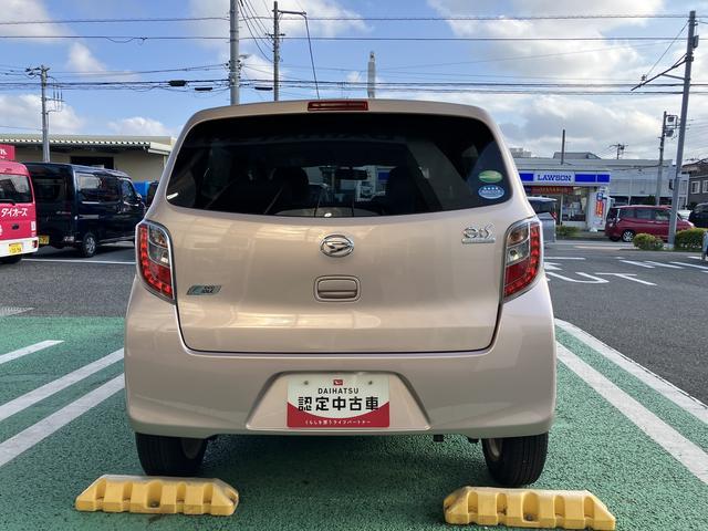 ミライースＸ　メモリアルエディション　ＣＤチューナー　カーペットマット保証　まごころ保証　１年間・走行距離無制限付き　純正ＣＤチューナー　ハロゲンヘッドライト　マニュアルエアコン　電動格納ミラー　キーレス　パワーウィンドウ　ロングバイザー　カーペットマット（東京都）の中古車