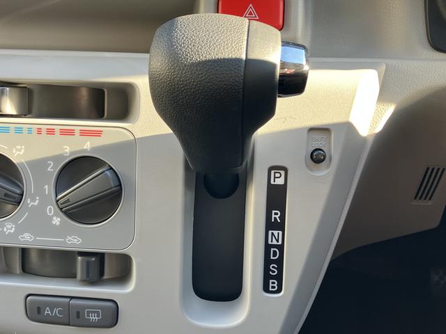 ミライースＸ　ＳＡIII　ＣＤステレオ装備　ＬＥＤヘッドライト保証　新車保証・まごころ保証　１年間・走行距離無制限付き　純正ＣＤチューナー　ＬＥＤヘッドライト　キーレス　電動格納ミラー　マニュアルエアコン　カーペットマット　コーナーセンサー　パワーウィンドウ（東京都）の中古車