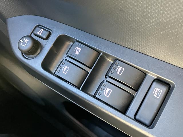 ミライースＸ　ＳＡIII　ＣＤステレオ装備　ＬＥＤヘッドライト保証　新車保証・まごころ保証　１年間・走行距離無制限付き　純正ＣＤチューナー　ＬＥＤヘッドライト　キーレス　電動格納ミラー　マニュアルエアコン　カーペットマット　コーナーセンサー　パワーウィンドウ（東京都）の中古車