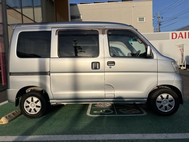 ハイゼットカーゴクルーズターボ　キーレス　ハロゲンヘッドライト　ＭＴ車保証　まごころ保証　１年間・走行距離無制限付き　７インチカーナビ　電動格納ミラー　マニュアルエアコン　キーレス　ハロゲンヘッドライト　ワイドバイザー（東京都）の中古車