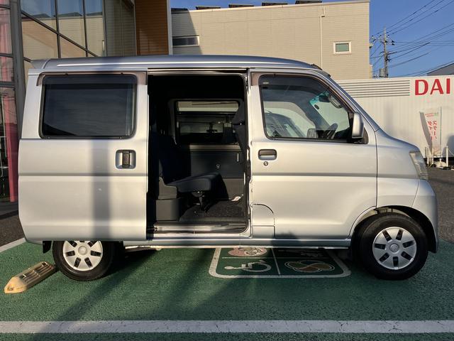 ハイゼットカーゴクルーズターボ　キーレス　ハロゲンヘッドライト　ＭＴ車保証　まごころ保証　１年間・走行距離無制限付き　７インチカーナビ　電動格納ミラー　マニュアルエアコン　キーレス　ハロゲンヘッドライト　ワイドバイザー（東京都）の中古車