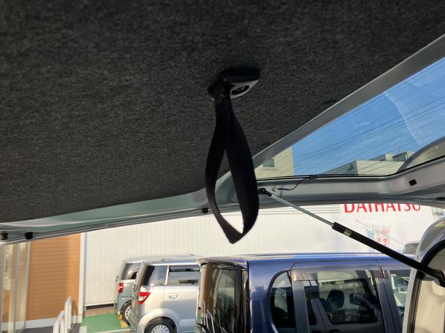 ハイゼットカーゴクルーズターボ　キーレス　ハロゲンヘッドライト　ＭＴ車保証　まごころ保証　１年間・走行距離無制限付き　７インチカーナビ　電動格納ミラー　マニュアルエアコン　キーレス　ハロゲンヘッドライト　ワイドバイザー（東京都）の中古車