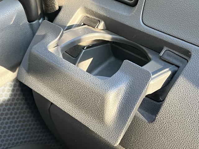 ハイゼットカーゴクルーズターボ　キーレス　ハロゲンヘッドライト　ＭＴ車保証　まごころ保証　１年間・走行距離無制限付き　７インチカーナビ　電動格納ミラー　マニュアルエアコン　キーレス　ハロゲンヘッドライト　ワイドバイザー（東京都）の中古車