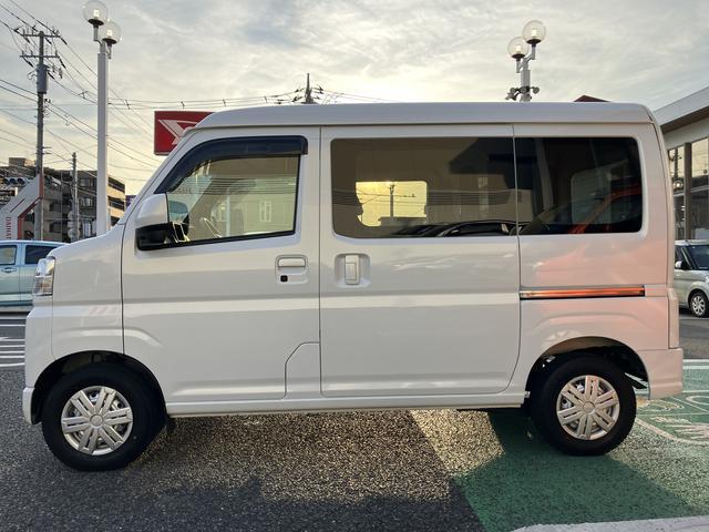 ハイゼットカーゴクルーズ　ＥＴＣ　コーナーセンサー　キーフリー保証　新車保証・まごころ保証　１年間・走行距離無制限付き　ＥＴＣ車載器　ＵＳＢチャージャー　電動格納ミラー　エンジンプッシュスタート　マニュアルエアコン（東京都）の中古車