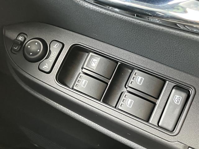 タントカスタムＲＳ保証　新車保証・まごころ保証　１年間・走行距離無制限付き（東京都）の中古車