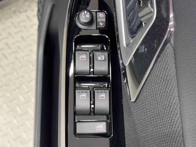 ムーヴカスタム　ＲＳ　ハイパーリミテッドＳＡIII　キーフリー中古車保証・距離無制限、１年付き　運転席シートヒーター　パノラマモニター　運転席プッシュスタート　カーペットマット　電動格納ミラー　ワイドバイザー　オートエアコン　アルミホイール　スマートアシスト３（東京都）の中古車