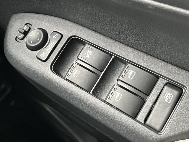 ムーヴX カーナビ ドラレコ保証 新車保証・まごころ保証 1年間・走行距離無制限付き・7インチ純正カーナビ装備・バックカメラ装備・ドライブレコーダー装備(東京都)の中古車