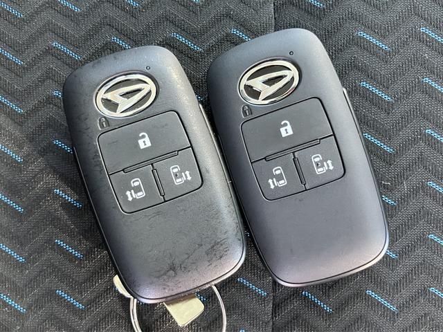 トールカスタムＧ　ターボ　ディスプレイオーディオ　パノラマモニター保証　新車保証・まごころ保証　１年間・走行距離無制限付き　純正９インチディスプレイオーディオ　パノラマカメラモニター　両側電動スライドドア　ホールド機能付き電動サイドブレーキ　キーフリー（東京都）の中古車