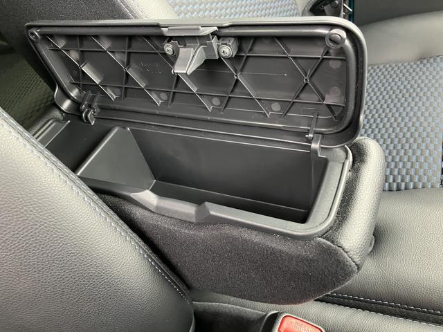 タントカスタムＲＳ　カーナビ　ドライブレコーダー　ＥＴＣ保証　新車保証・まごころ保証　１年間・走行距離無制限付き　純正７インチエントリーナビ　バックモニター　ナビ連動前後録画ドライブレコーダー　ＥＴＣ車載器　両側電動スライドドア　フロントシートヒーター（東京都）の中古車