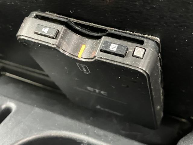 ハイゼットトラックハイルーフＳＡIIIｔ　ＡＭ／ＦＭラジオ　キーレス　ＥＴＣ保証　まごころ保証　１年間・走行距離無制限付き　純正ＡＭ／ＦＭラジオ　ハロゲンヘッドライト　キーレス　ラバーマット　ロングバイザー　リアコーナーセンサー　マニュアルエアコン　ＥＴＣ車載器（東京都）の中古車