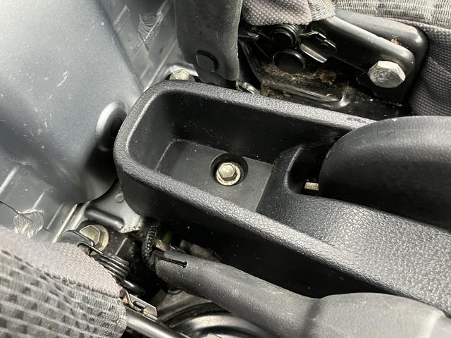 ハイゼットトラックハイルーフＳＡIIIｔ　ＡＭ／ＦＭラジオ　キーレス　ＥＴＣ保証　まごころ保証　１年間・走行距離無制限付き　純正ＡＭ／ＦＭラジオ　ハロゲンヘッドライト　キーレス　ラバーマット　ロングバイザー　リアコーナーセンサー　マニュアルエアコン　ＥＴＣ車載器（東京都）の中古車