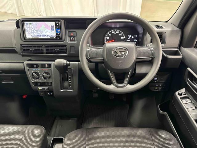 ハイゼットカーゴクルーズターボ　７インチ純正ナビ　ドラレコ　ＥＴＣ保証　新車保証・まごころ保証　１年間・走行距離無制限付き・７インチナビ・バックカメラ・ドラレコ・ＥＴＣ装備・スマートアシスト装備（東京都）の中古車
