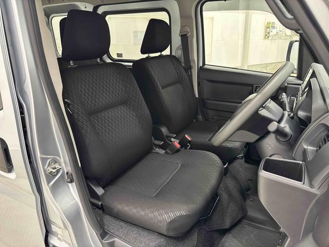ハイゼットカーゴクルーズターボ　７インチ純正ナビ　ドラレコ　ＥＴＣ保証　新車保証・まごころ保証　１年間・走行距離無制限付き・７インチナビ・バックカメラ・ドラレコ・ＥＴＣ装備・スマートアシスト装備（東京都）の中古車