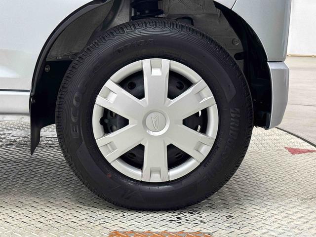 ハイゼットカーゴクルーズターボ　７インチ純正ナビ　ドラレコ　ＥＴＣ保証　新車保証・まごころ保証　１年間・走行距離無制限付き・７インチナビ・バックカメラ・ドラレコ・ＥＴＣ装備・スマートアシスト装備（東京都）の中古車