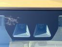 ＣＤチューナー　バックカメラ　カーペットマット　フロントシートヒーター　後席シートテーブル　ミラクルオープンスライドドア　ＬＥＤヘッドライト（東京都）の中古車