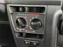 中古車保証・距離無制限、１年付き　純正ＡＭ／ＦＭラジオ　リアコーナーセンサー　スマートアシスト３　ラバーマット　ロングバイザー　後席ベンチシート（東京都）の中古車