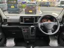 中古車保証・距離無制限、１年付き　純正ＡＭ／ＦＭラジオ　リアコーナーセンサー　スマートアシスト３　ラバーマット　ロングバイザー　後席ベンチシート（東京都）の中古車
