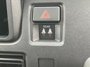 中古車保証・距離無制限、１年付き　オートライト　コーナーセンサー　ハロゲンヘッドライト　ラバーマット　キーレス　リアベンチシート　スモークガラス　オーディオレス　スライドドア（東京都）の中古車