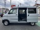 中古車保証・距離無制限、１年付き　ラバーマット　ロングバイザー　マニュアルエアコン　後席ベンチシート　純正ＡＭ／ＦＭラジオ　キーレス　ハロゲンヘッドライト　スモークガラス（東京都）の中古車