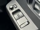 保証　新車保証・まごころ保証　１年間・走行距離無制限付き　スマートインナーミラー　エンジンプッシュスタート　電動格納ミラー　シートリクライニング　マニュアルエアコン　オーディオレス（東京都）の中古車