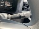 保証　新車保証・まごころ保証　１年間・走行距離無制限付き　純正ワイドＢｌｕｅｔｏｏｔｈ／ＵＳＢチューナー　ハロゲンヘッドライト　キーレス　マニュアルエアコン　ラバーマット　オートライト（東京都）の中古車