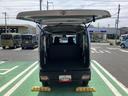 保証　新車保証・まごころ保証　１年間・走行距離無制限付き　純正ワイドＢｌｕｅｔｏｏｔｈ／ＵＳＢチューナー　ハロゲンヘッドライト　キーレス　マニュアルエアコン　ラバーマット　オートライト（東京都）の中古車