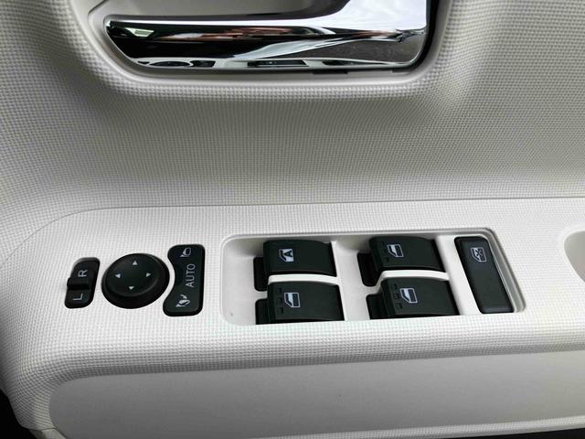 ムーヴキャンバスストライプスＧ　ナビ／パノラマカメラ／スマアシ保証　新車保証・まごころ保証　１年間・走行距離無制限付き　両側電動スライドドア／電子パーキングブレーキ（東京都）の中古車