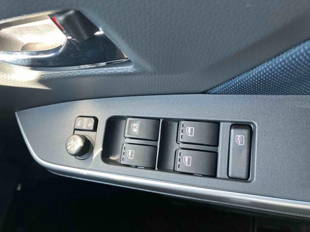 トールカスタムＧ　９インチディスプレイオーディオ　パノラマモニター保証　新車保証・まごころ保証　１年間・走行距離無制限付き　９インチディスプレイオーディオ装備（東京都）の中古車